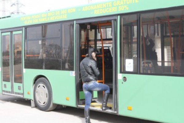 Pensionarii Constanţei, plimbaţi gratuit prin Mamaia